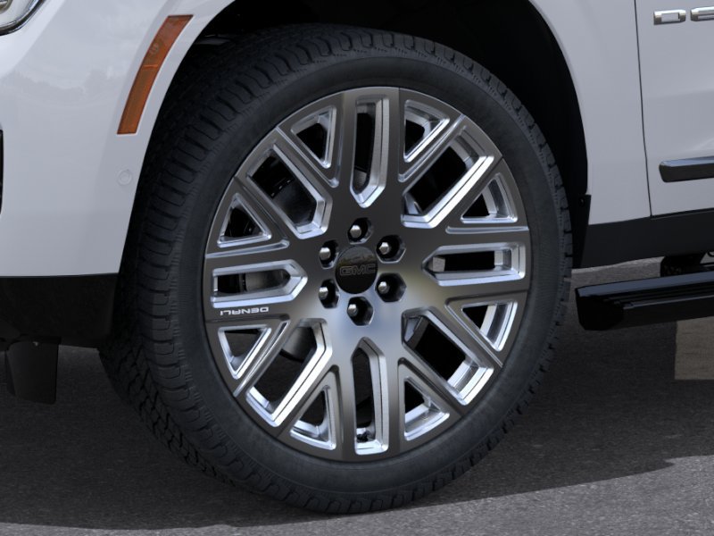 New 2026 GMC Yukon XL Denali Ultimate AWD/4WD image 9