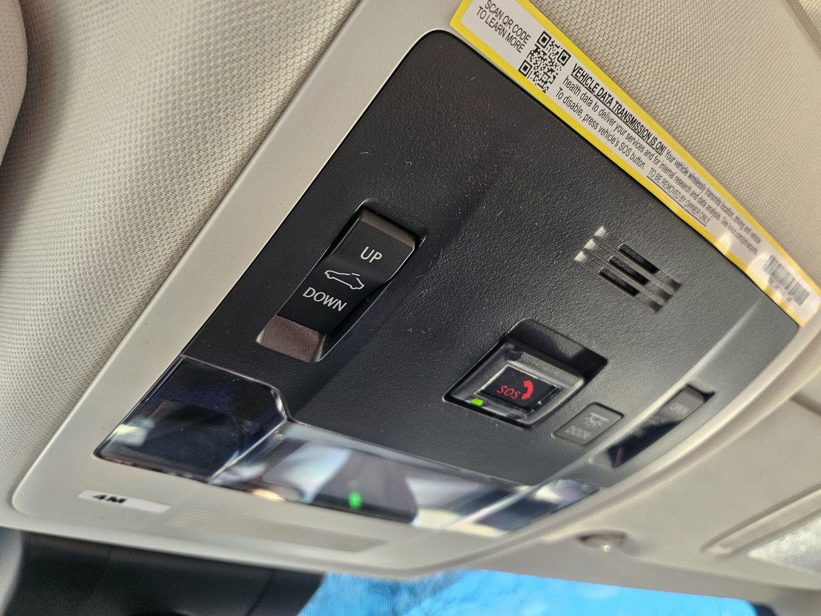 New 2025 Lexus ES 350 image 12