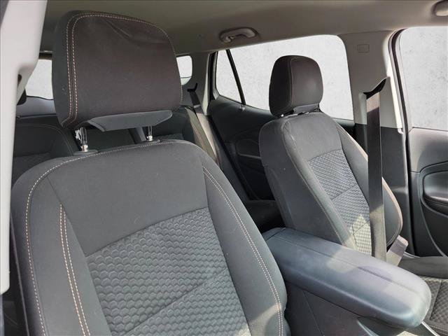 Used 2018 GMC Terrain SLE w/ Driver Convenience Package FWD image 11