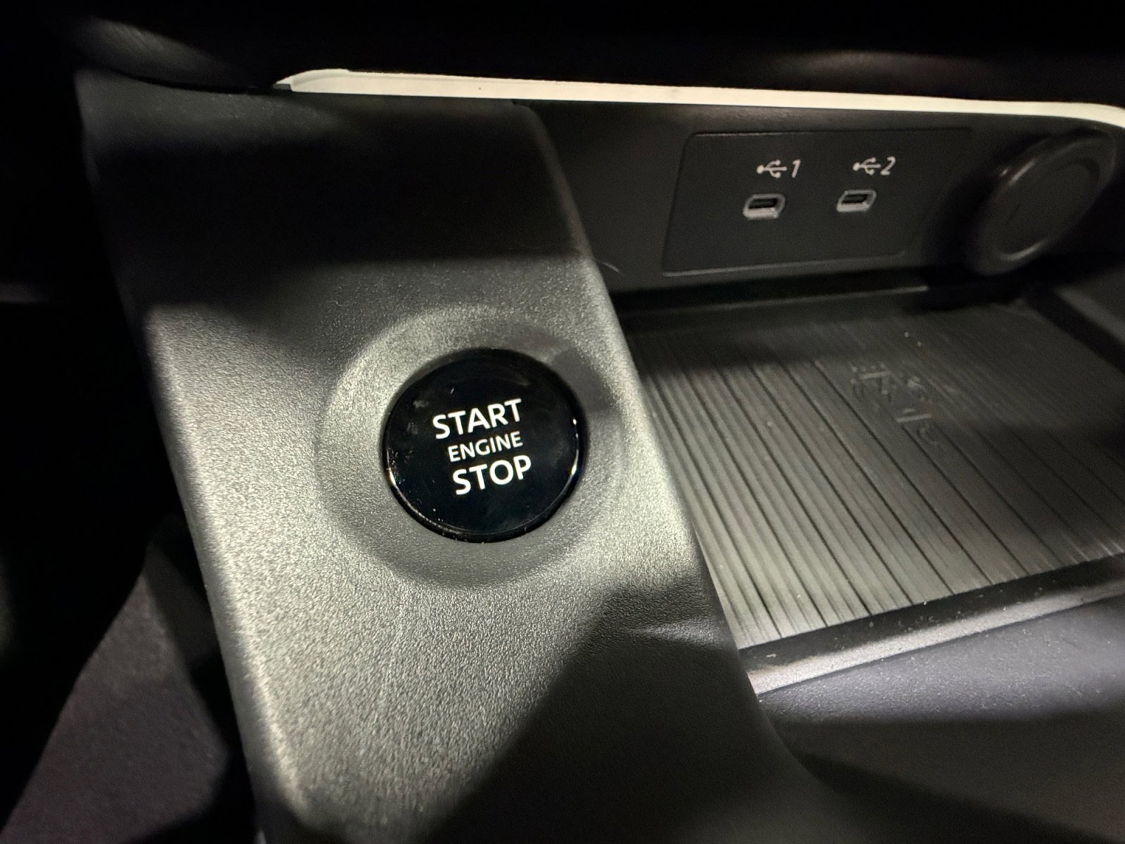 New 2026 Nissan Sentra SR w/ Floor Mat Package FWD image 30