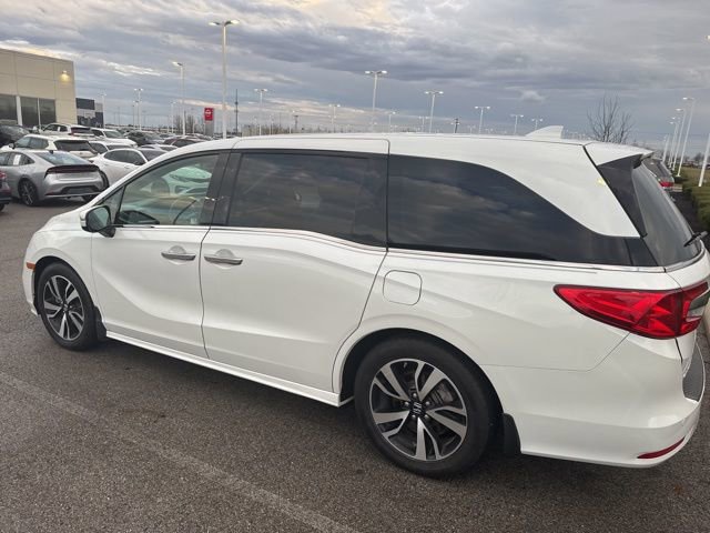 Used 2020 Honda Odyssey Elite image 3
