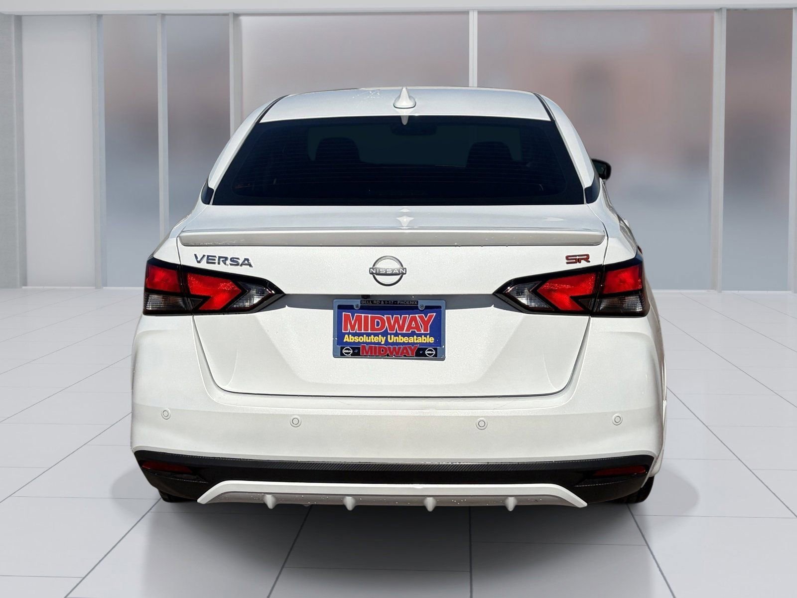 New 2025 Nissan Versa SR w/ Trunk Package image 5