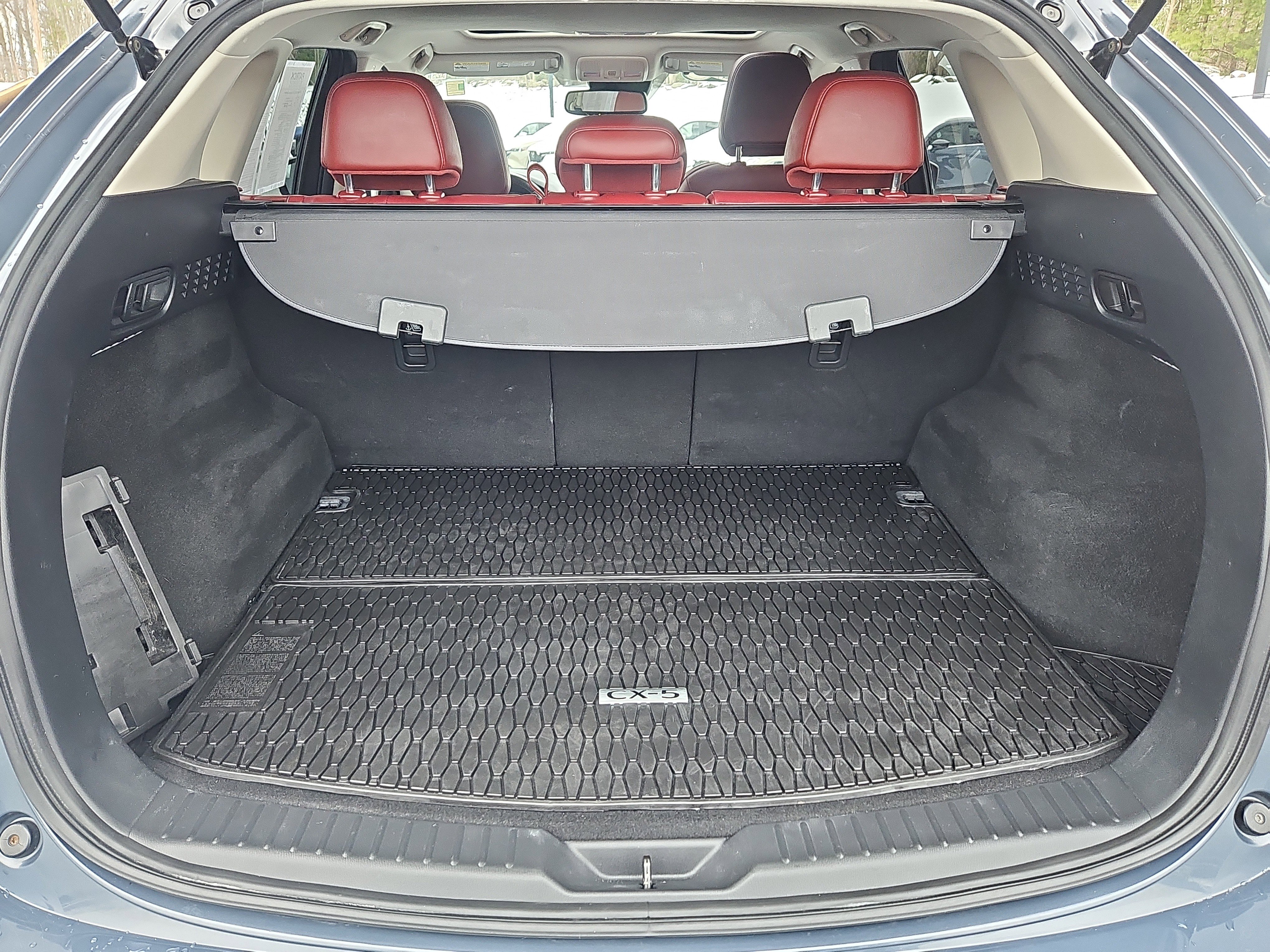 Certified 2023 MAZDA CX-5 Carbon Edition image 30