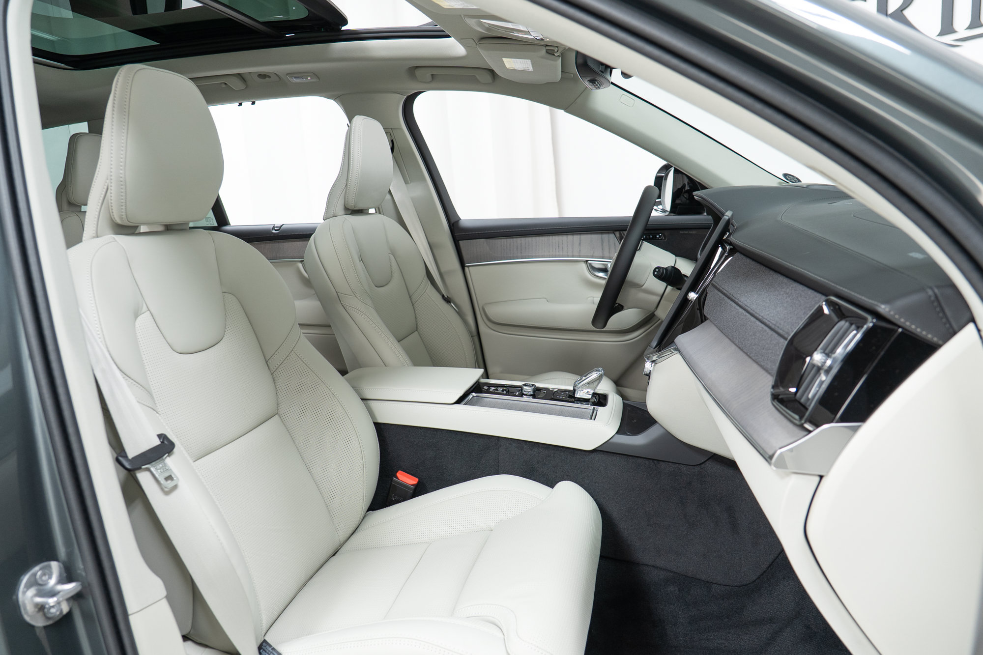 New 2027 Volvo XC90 B6 Ultra AWD/4WD image 22