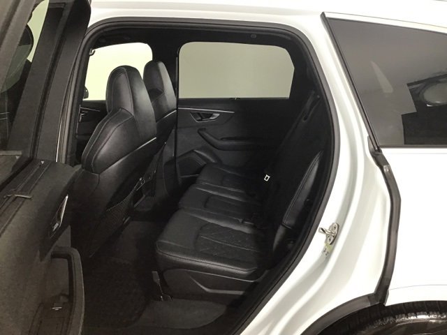 Used 2025 Audi SQ7 Premium Plus image 18