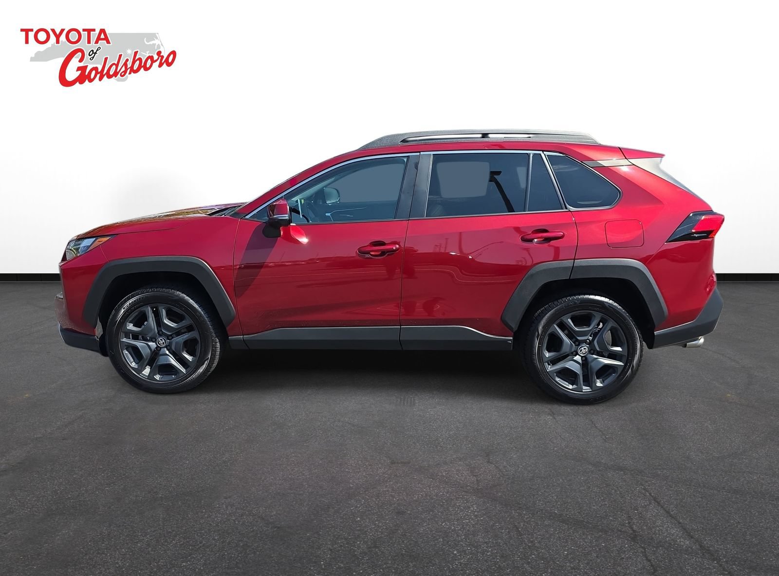 Used 2024 Toyota RAV4 Adventure AWD/4WD image 8