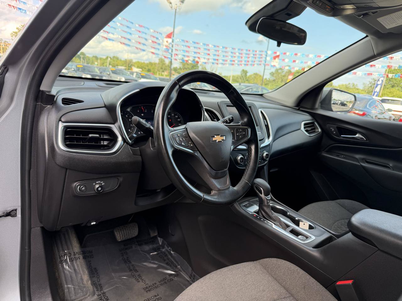 Used 2024 Chevrolet Equinox LT w/ Driver Convenience Package AWD/4WD image 15