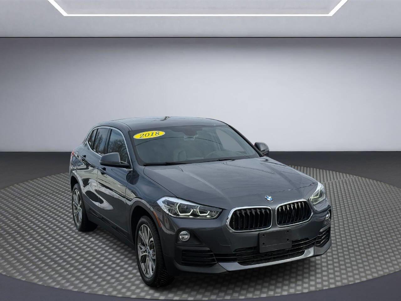 Used 2018 BMW X2 xDrive28i image 1