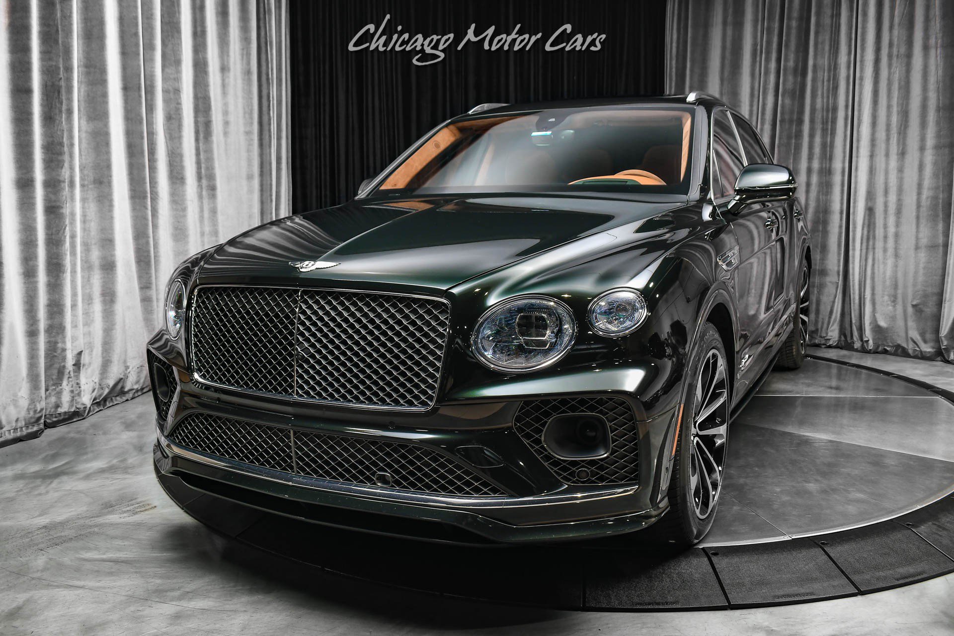 Used 2022 Bentley Bentayga Speed AWD/4WD image 2