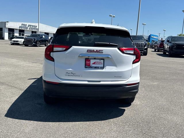 Used 2024 GMC Terrain SLE AWD/4WD image 5