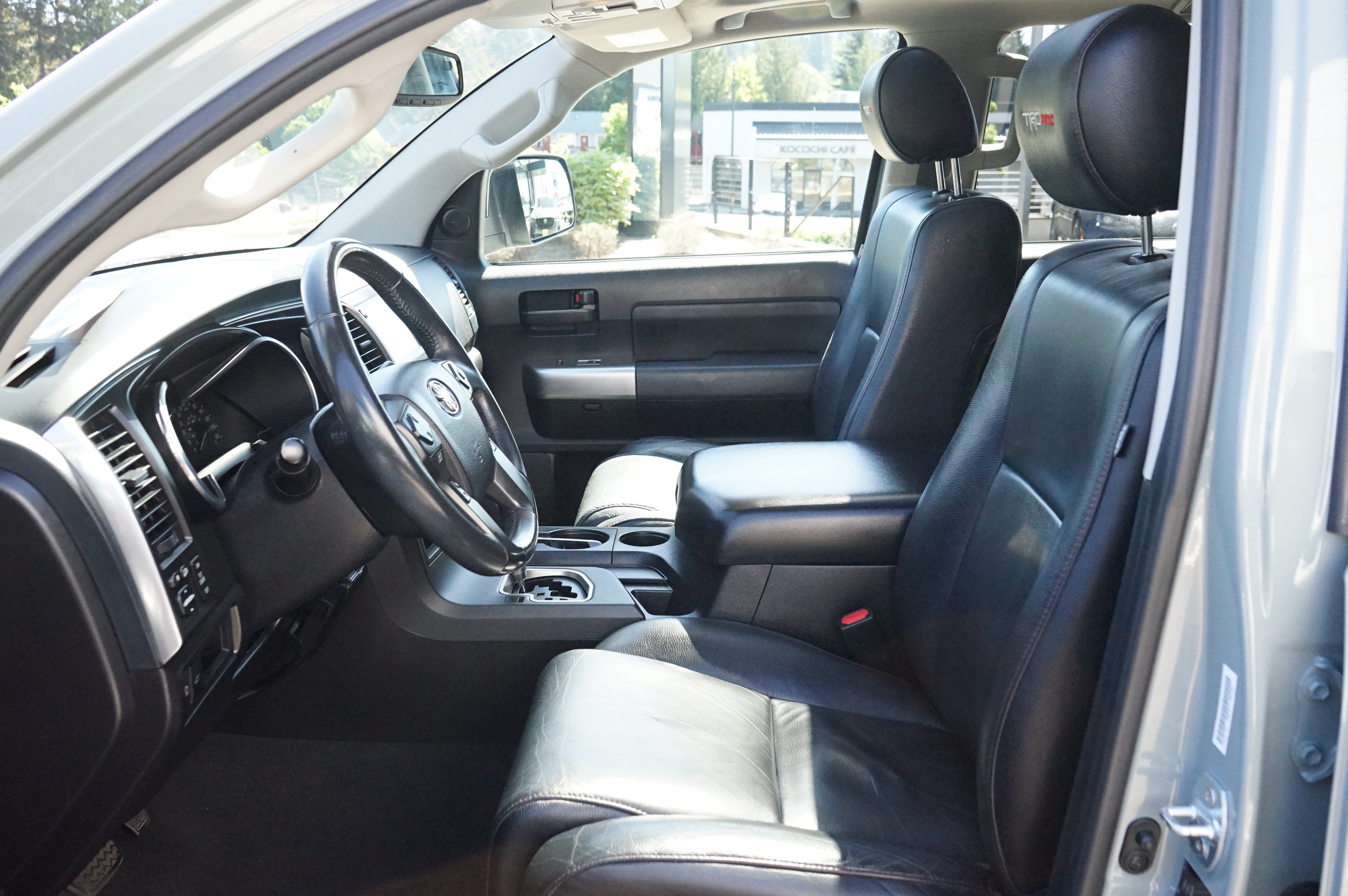 Used 2021 Toyota Sequoia TRD Pro AWD/4WD image 18