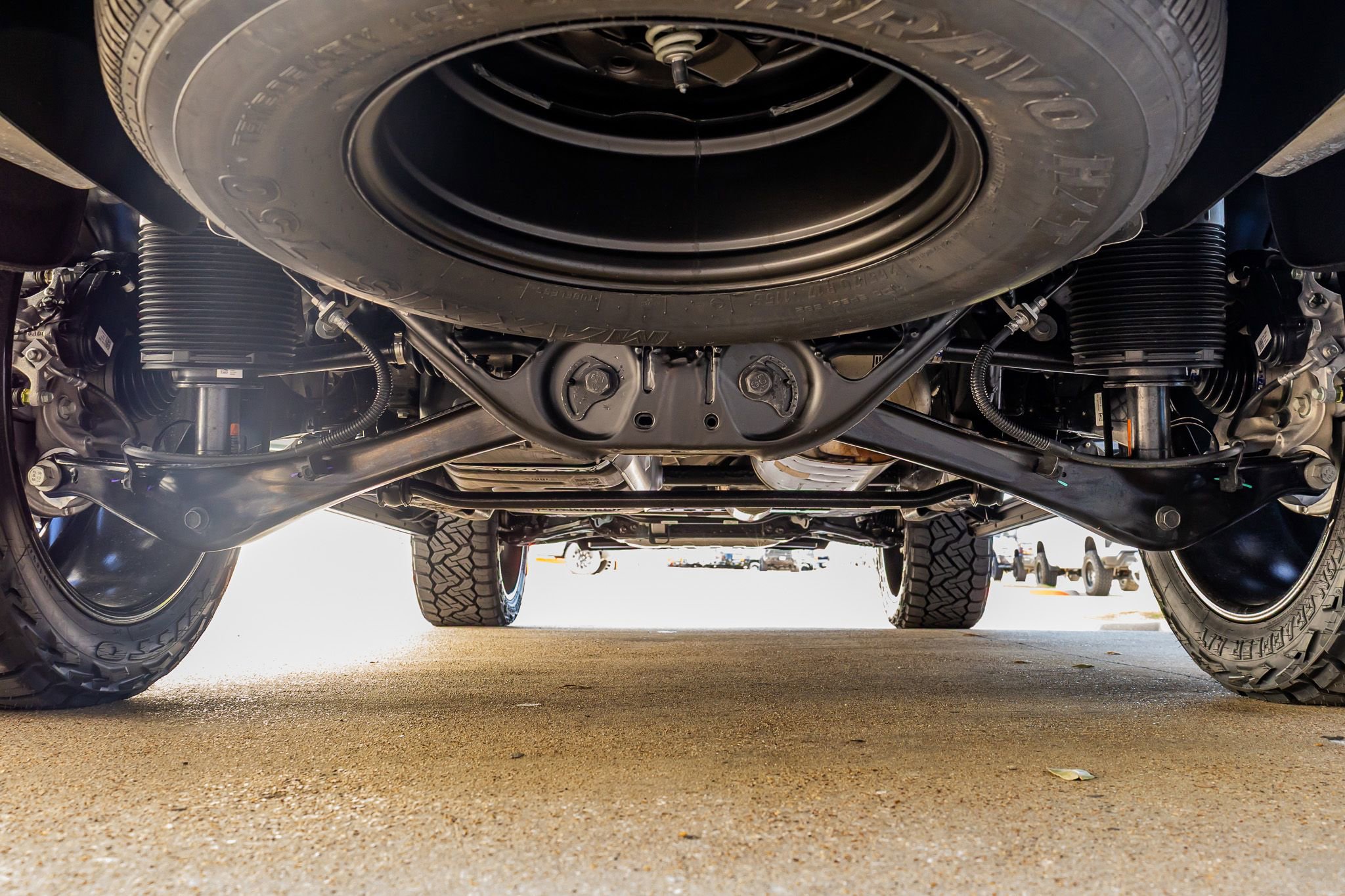 Used 2026 Cadillac Escalade Platinum Sport w/ LPO, ONYX Package image 16