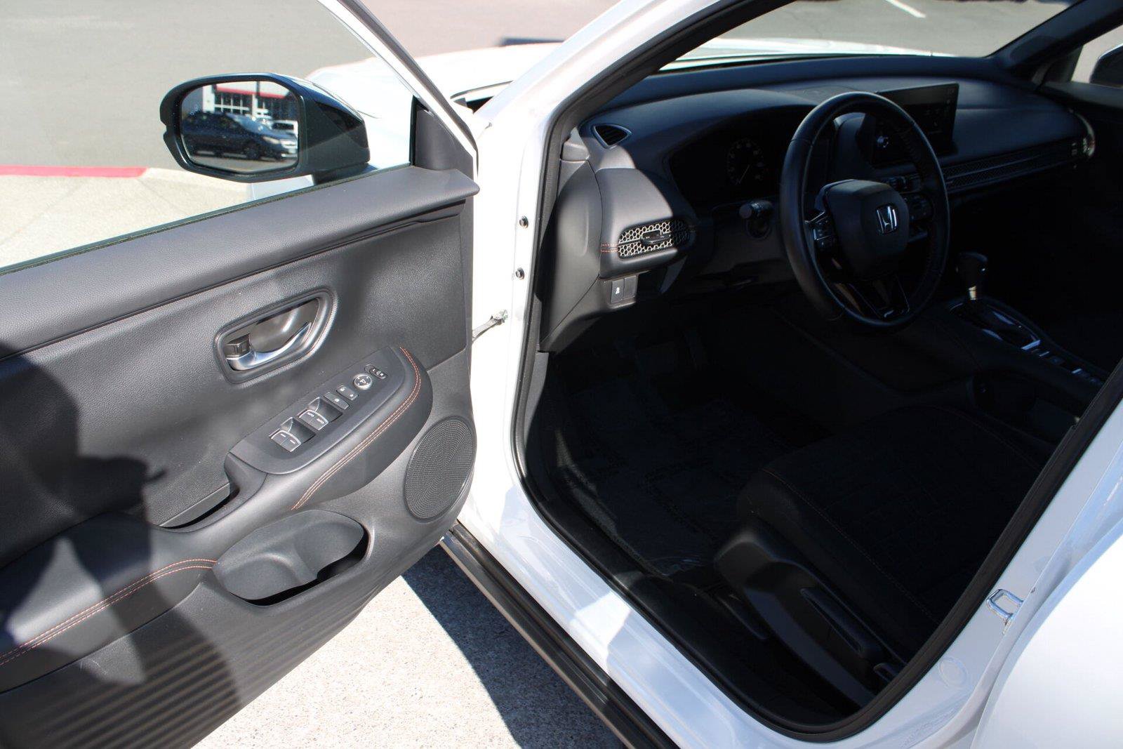 Used 2026 Honda HR-V Sport image 19