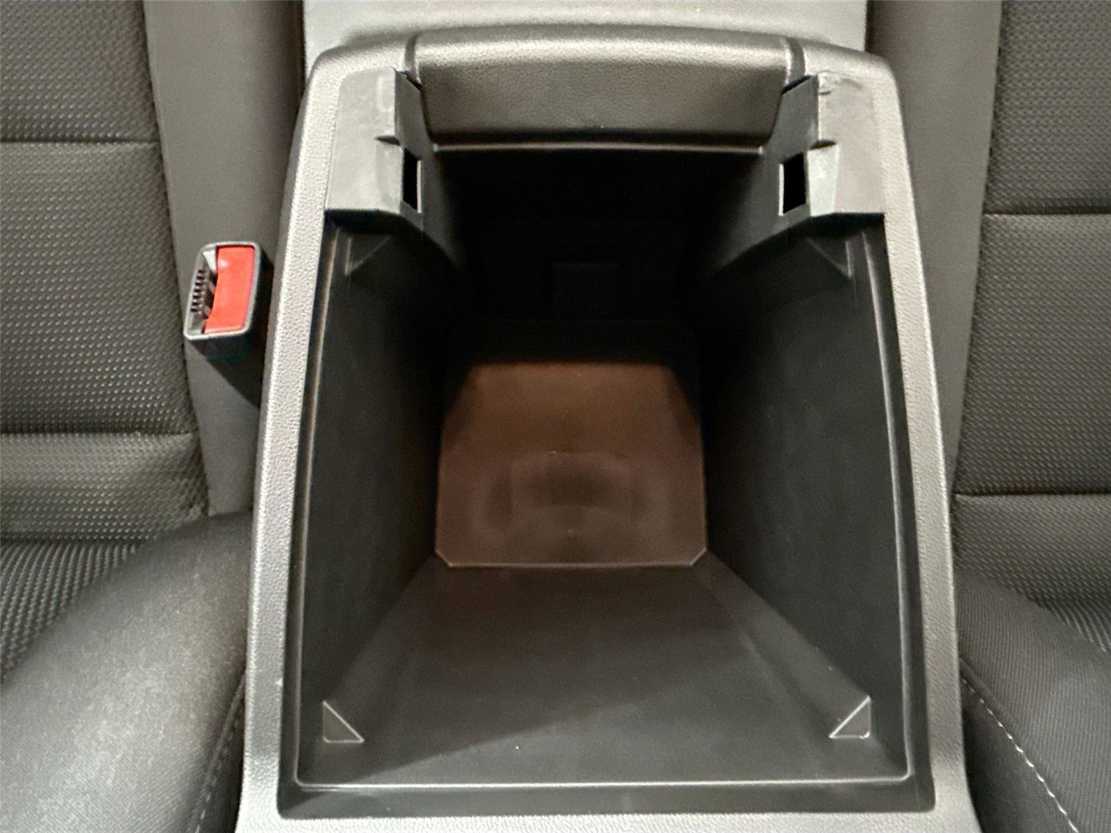 Used 2026 Chevrolet Colorado LT RWD image 32