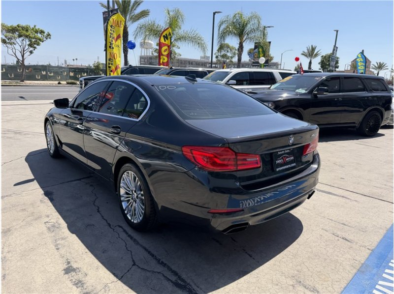 Used 2019 BMW 540i w/ Convenience Package RWD image 4