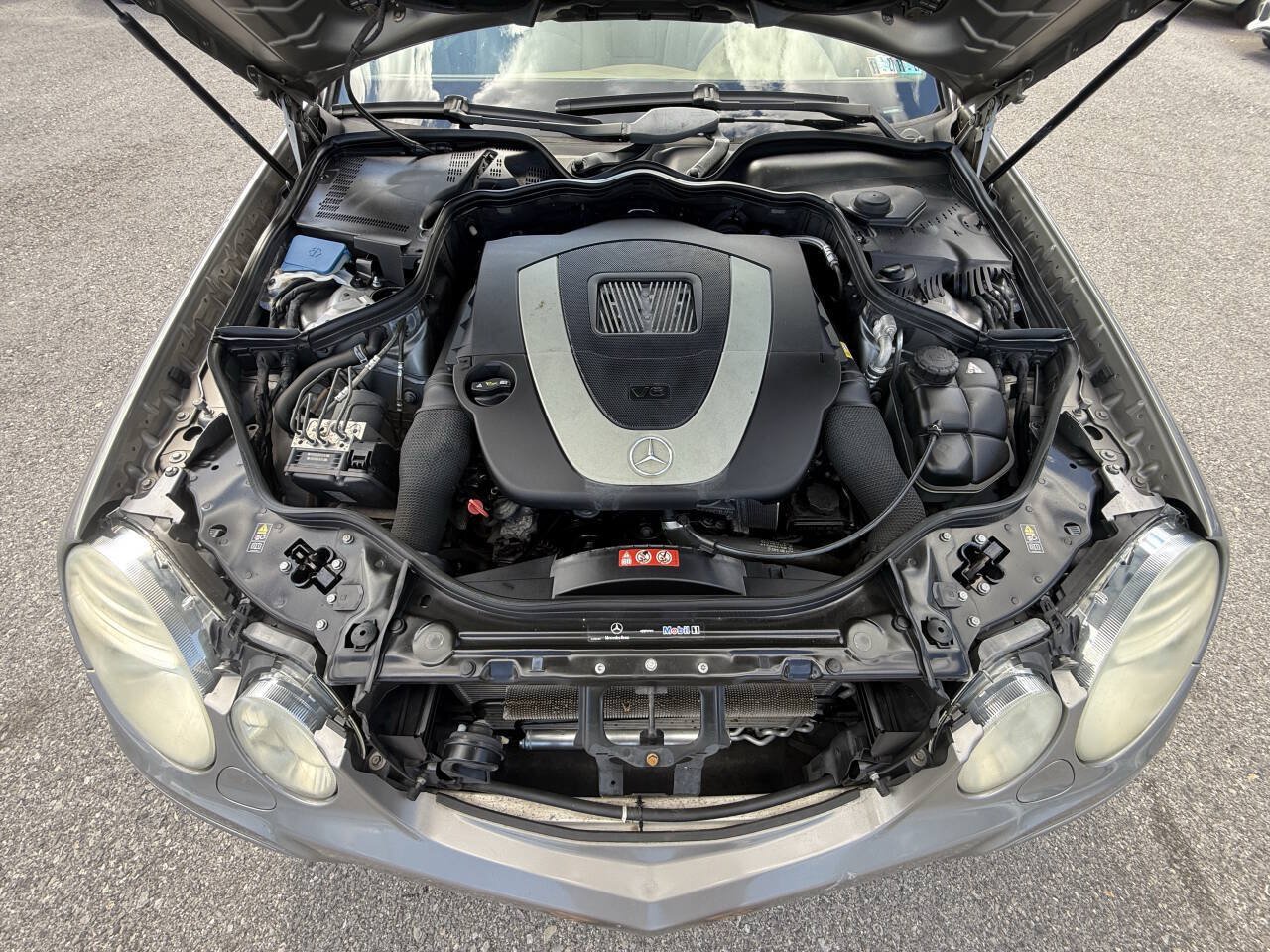 Used 2009 Mercedes-Benz E 350 4MATIC Sedan image 23