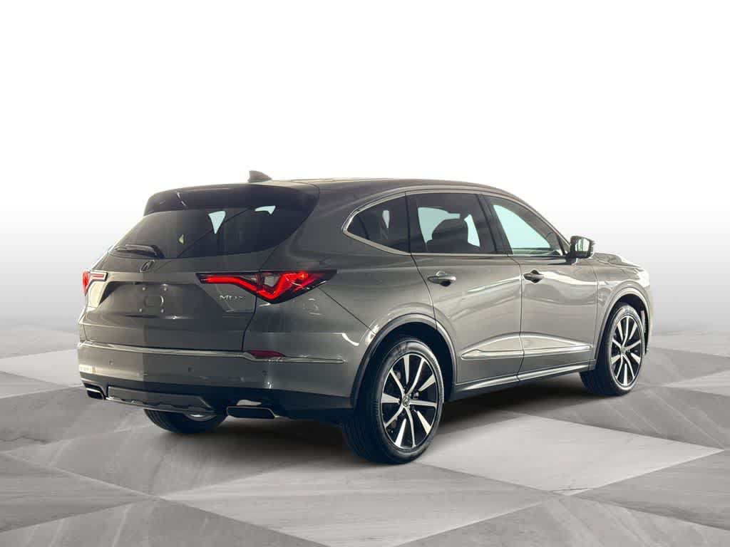 Used 2025 Acura MDX FWD w/ Technology Package image 8
