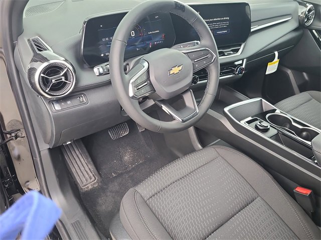 New 2026 Chevrolet Equinox LT image 16