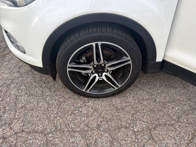 Used 2019 Ford Escape SEL FWD image 30