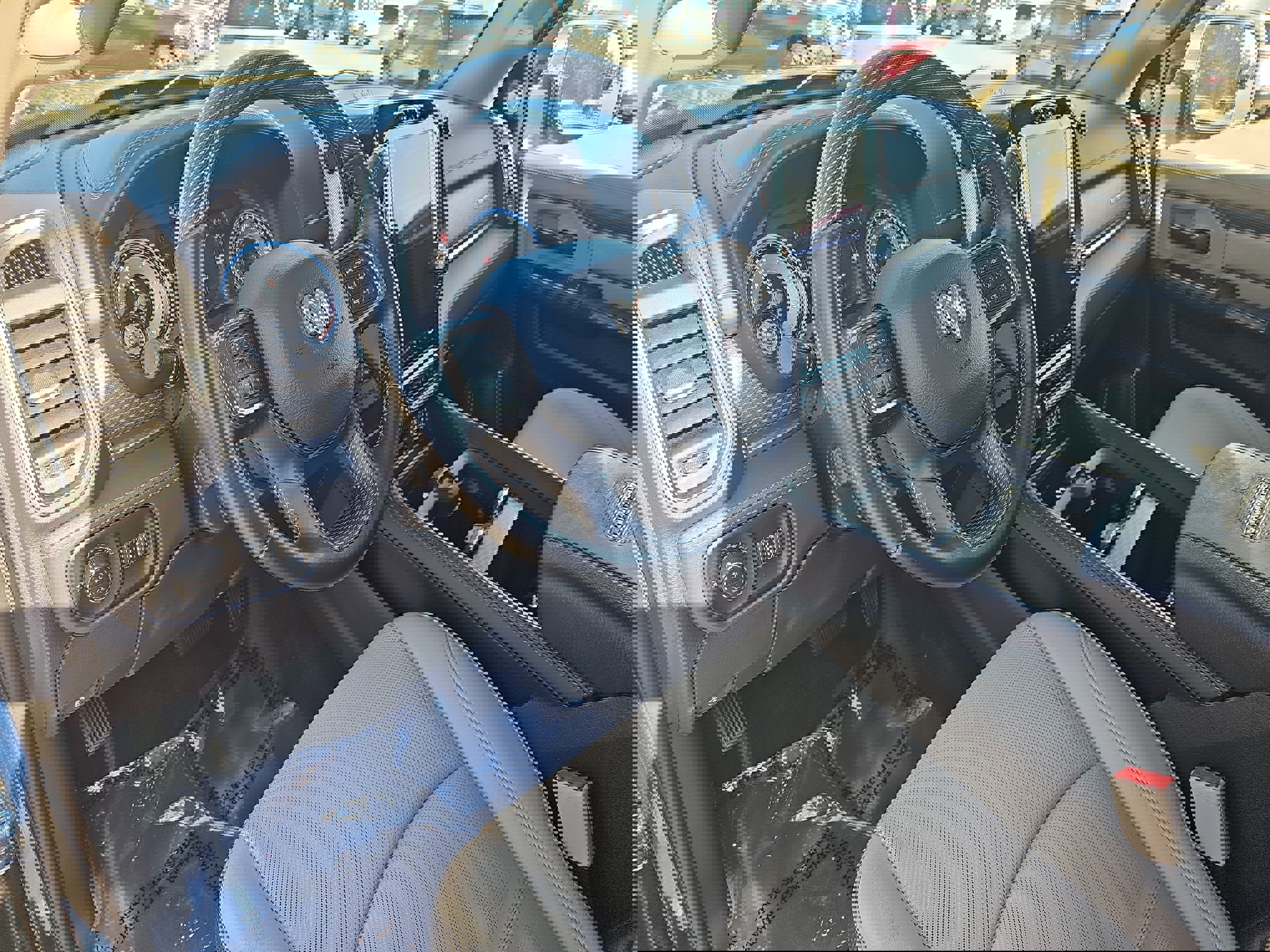 Used 2020 RAM 2500 Limited image 16