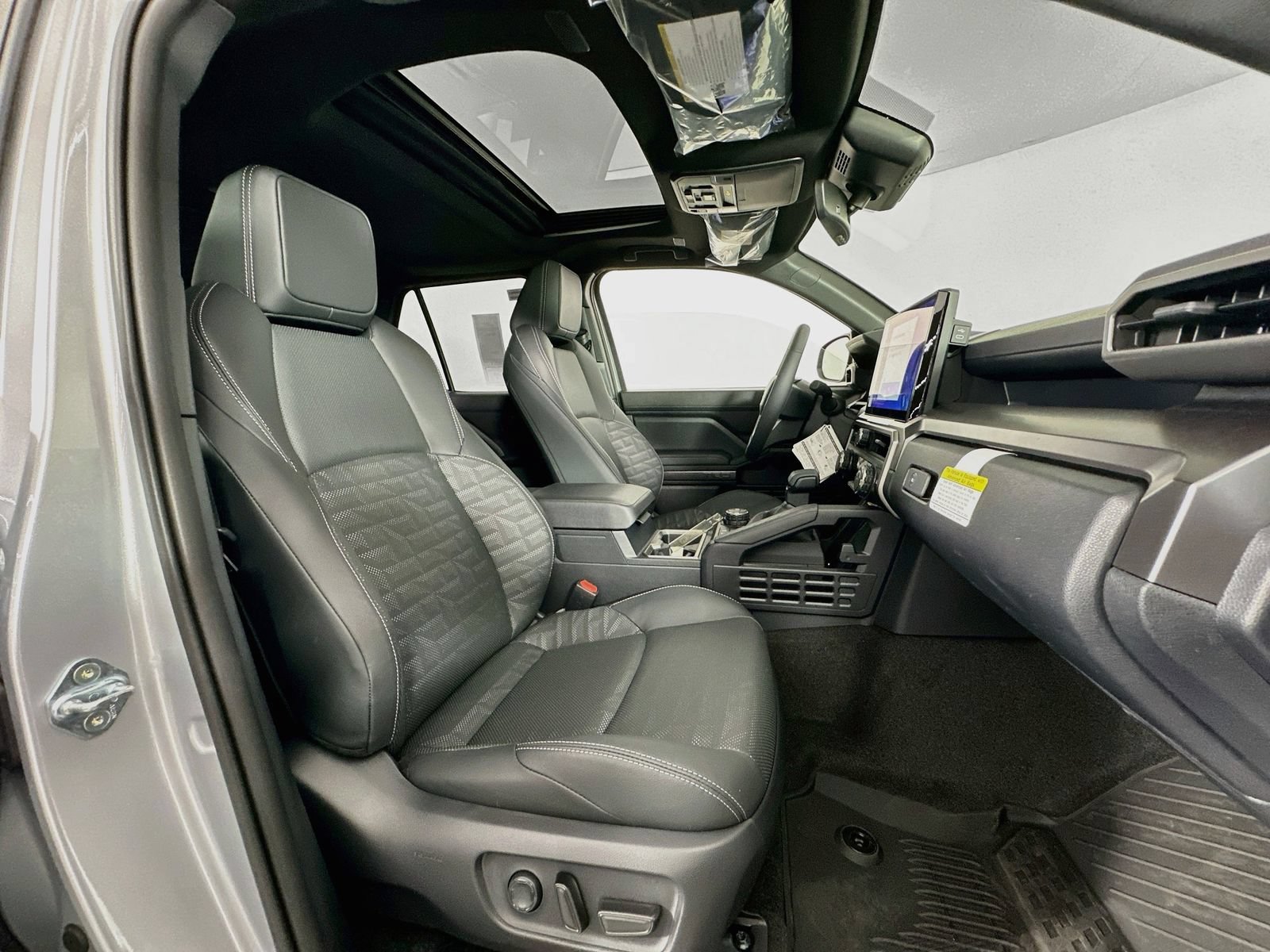 New 2026 Toyota 4Runner TRD Off-Road Premium AWD/4WD image 30