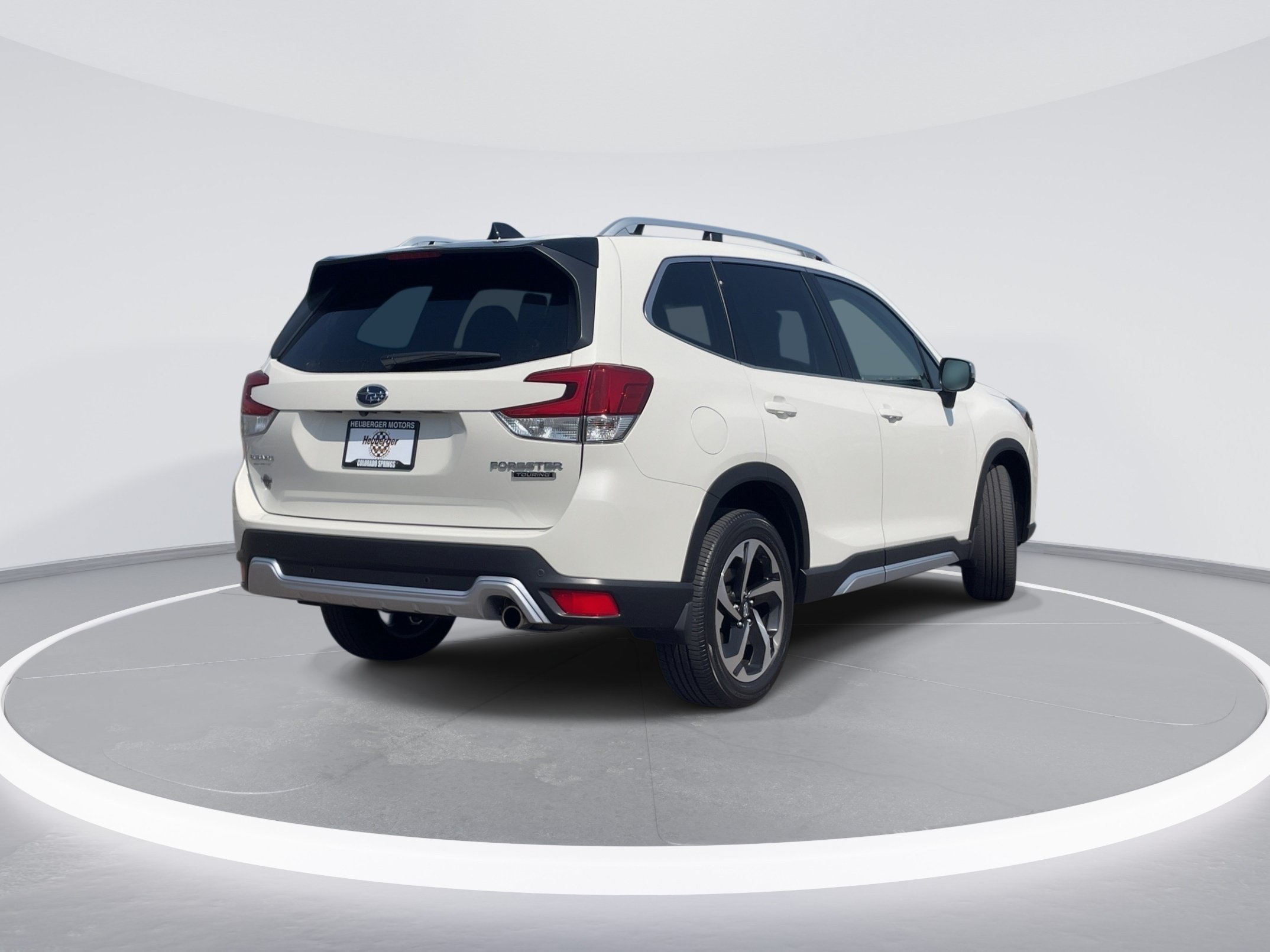 Used 2024 Subaru Forester Touring AWD/4WD image 5