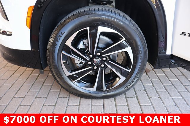 New 2025 Buick Enclave Sport Touring w/ Power Package image 9