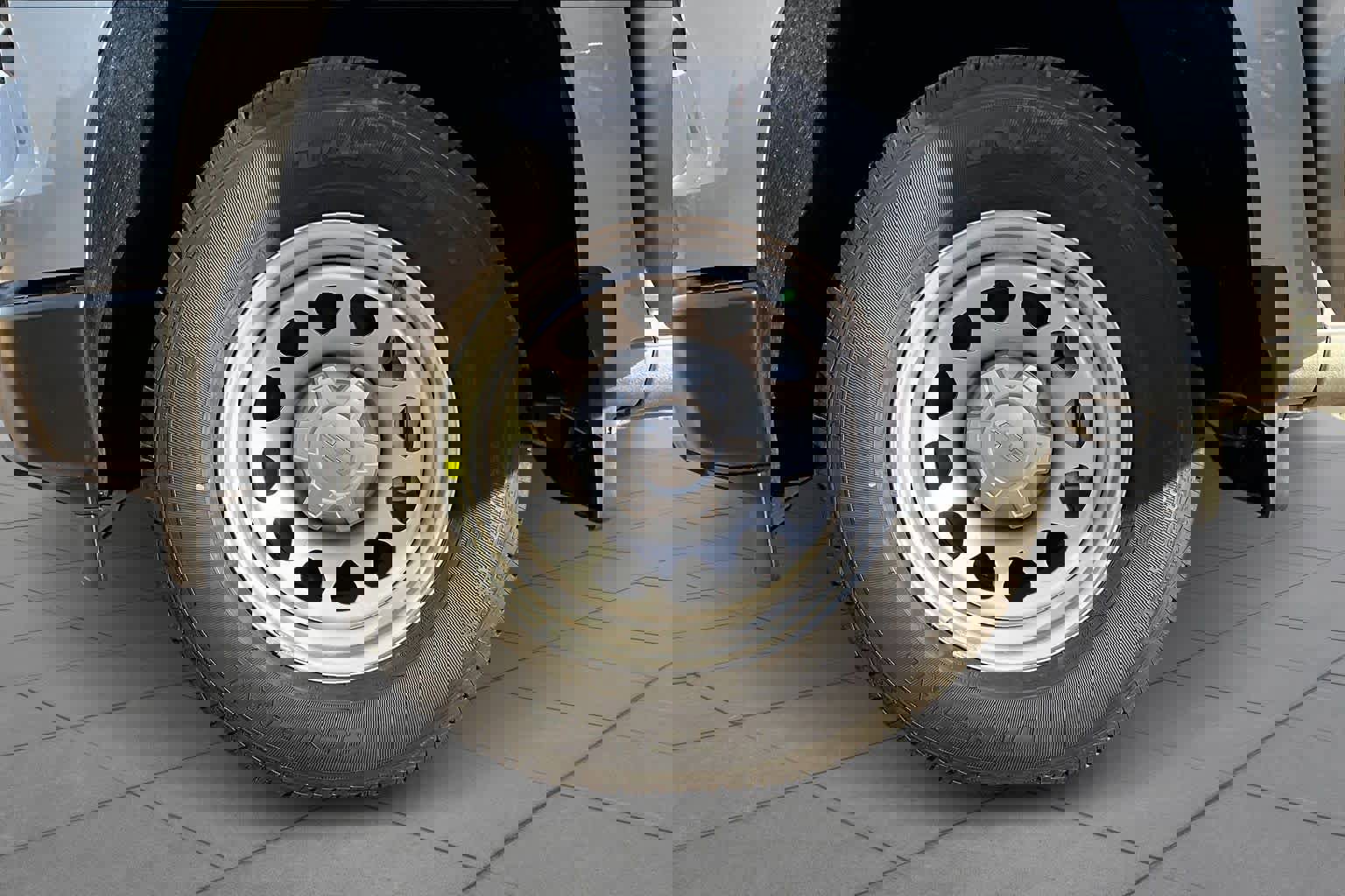 Used 2026 Chevrolet Silverado 1500 W/T w/ Trailering Package image 12