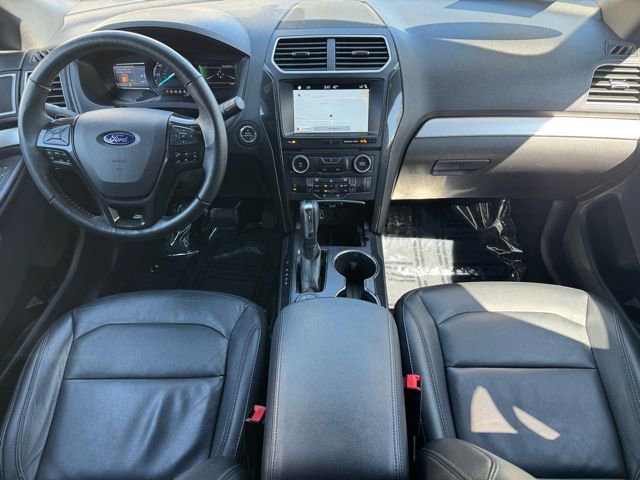 Used 2017 Ford Explorer XLT w/ Equipment Group 202A image 19
