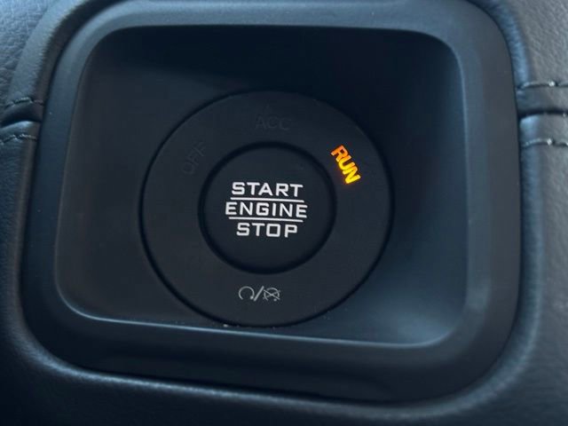 New 2025 Jeep Gladiator High Tide image 39