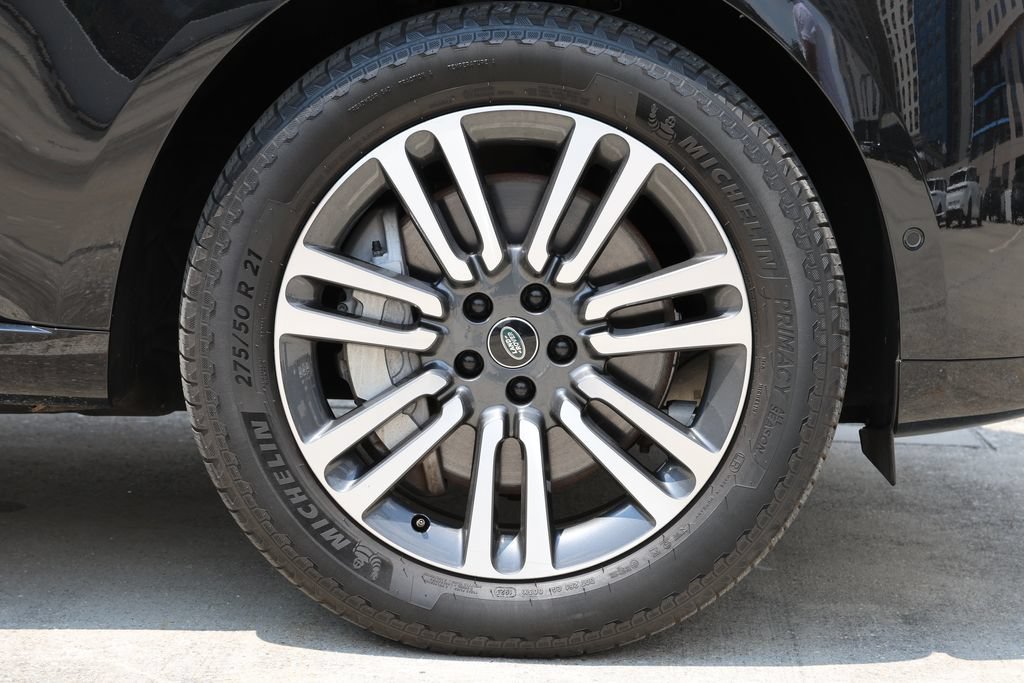 Used 2023 Land Rover Range Rover SE AWD/4WD image 6