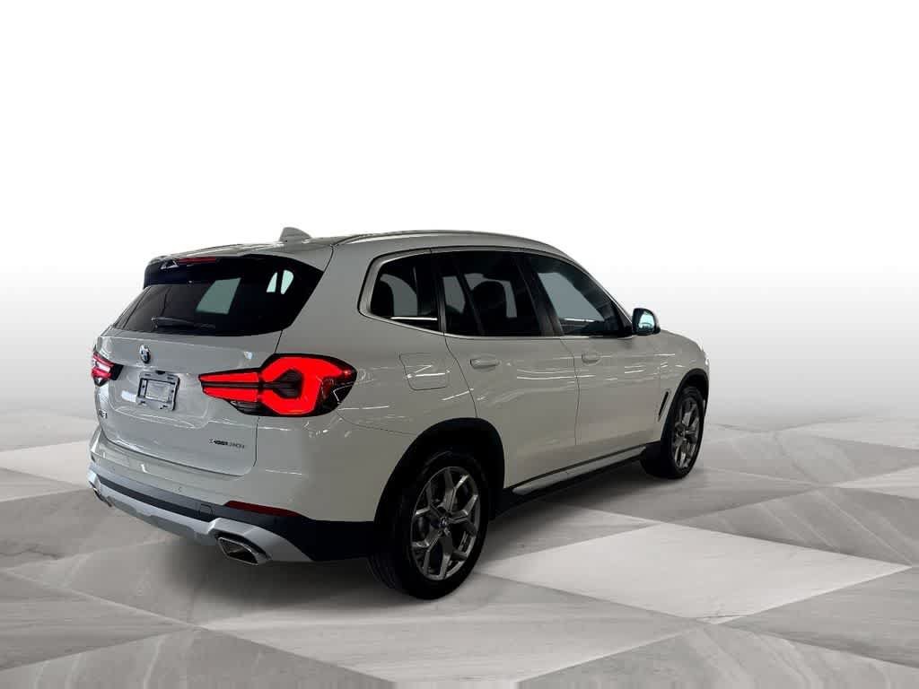 Used 2024 BMW X3 xDrive30i w/ Convenience Package w/ZPA AWD/4WD image 8
