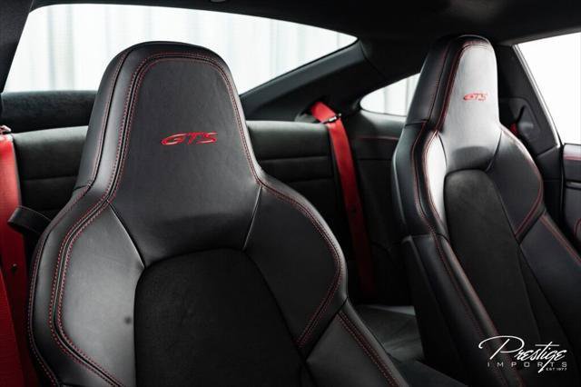 Used 2024 Porsche 911 Carrera GTS RWD image 41