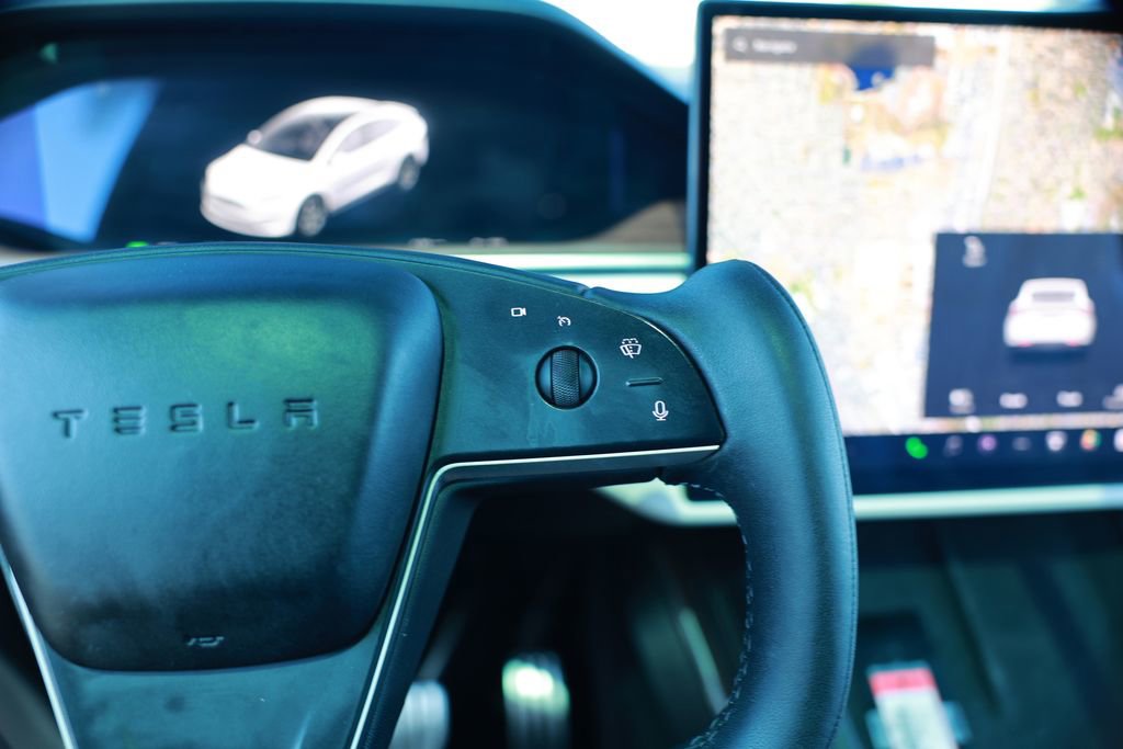 Used 2022 Tesla Model X AWD/4WD image 22