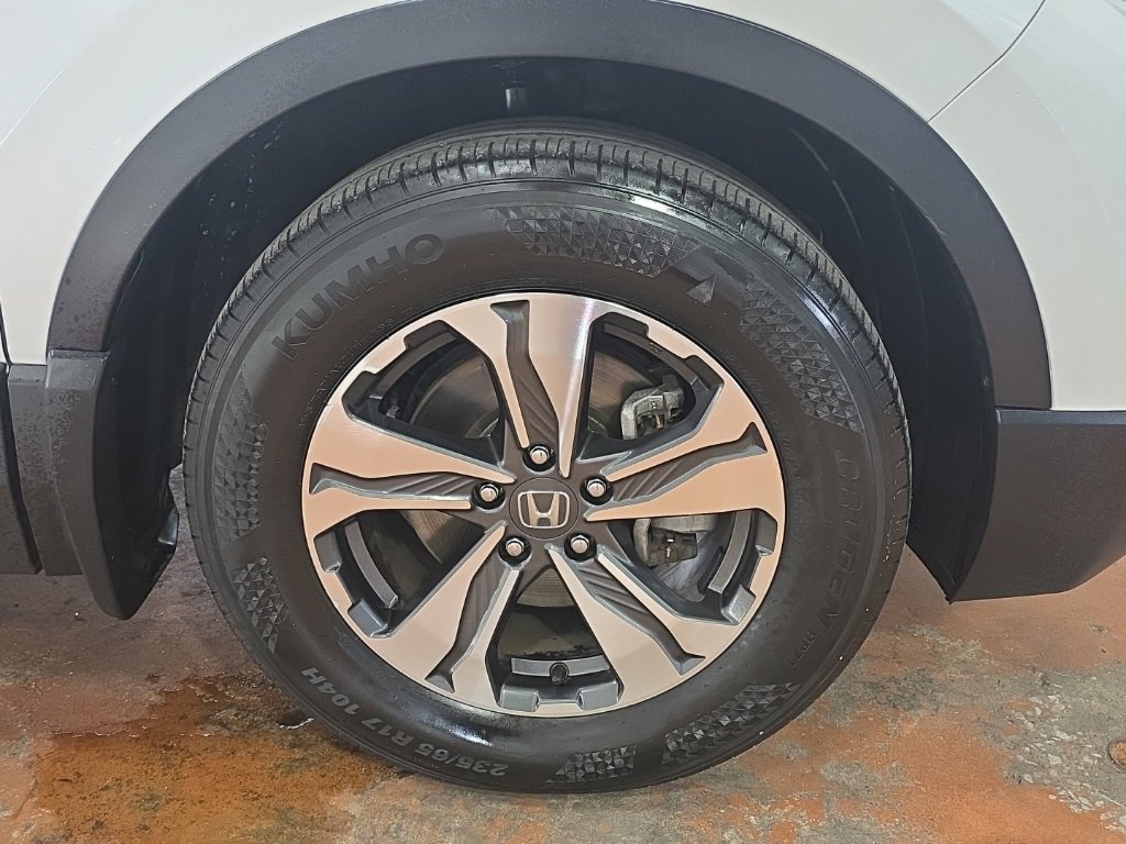 Used 2019 Honda CR-V LX image 11