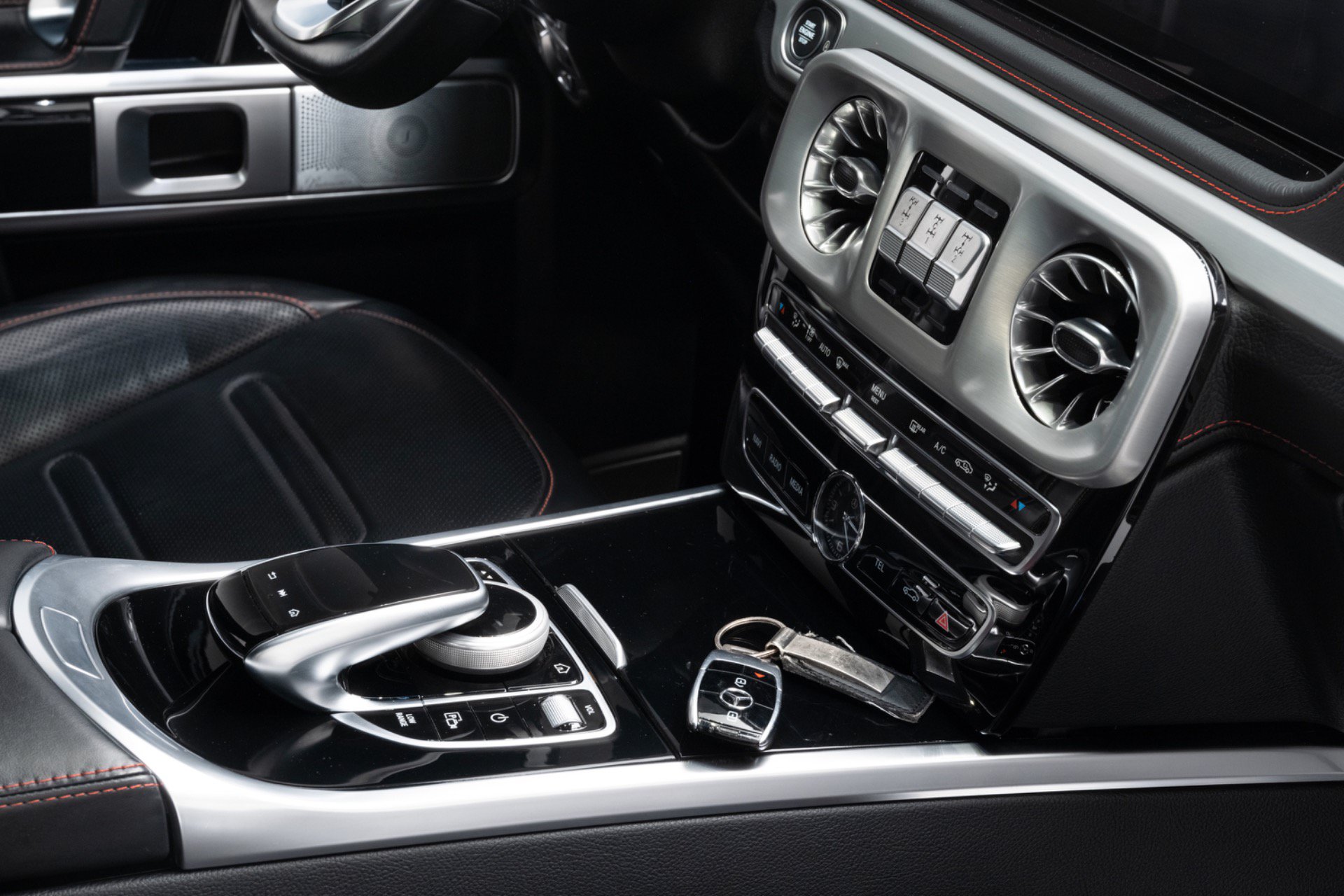 Used 2022 Mercedes-Benz G 550 image 23