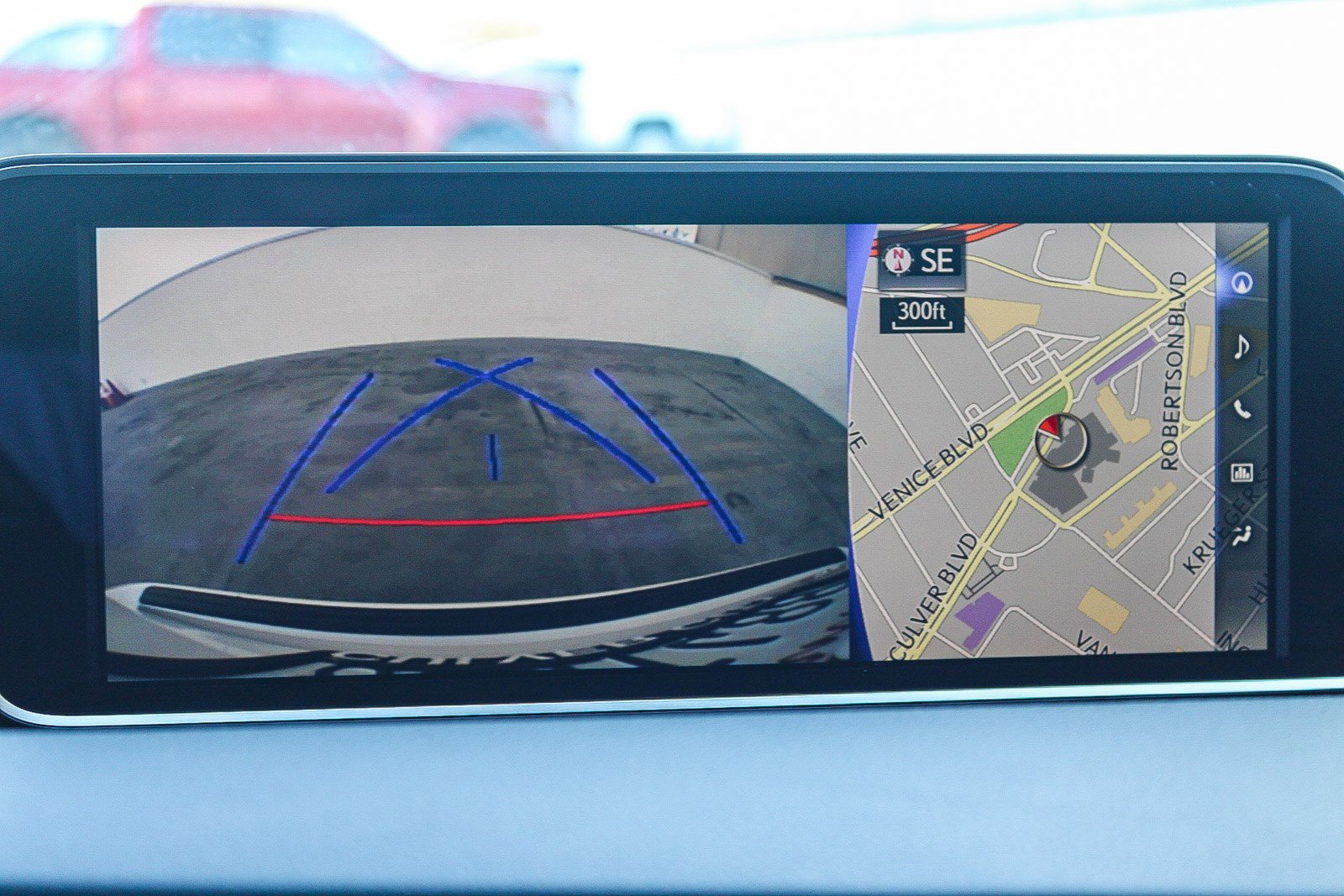 Used 2018 Lexus RX 350L FWD image 25