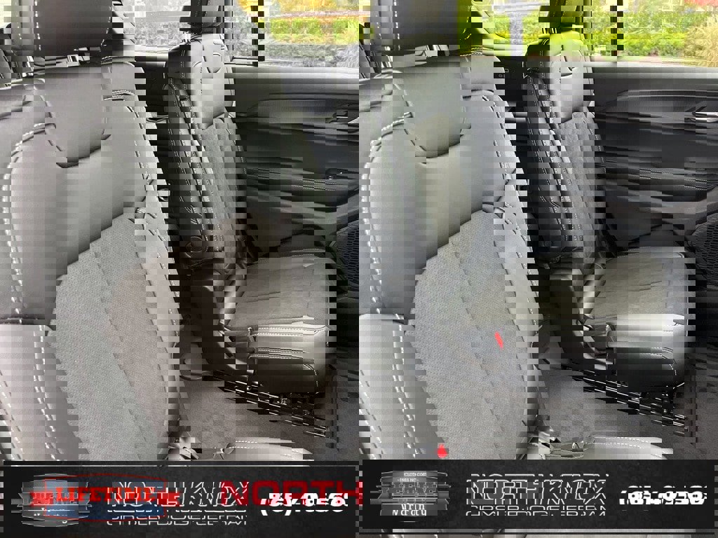 New 2025 Jeep Grand Cherokee L Altitude image 25