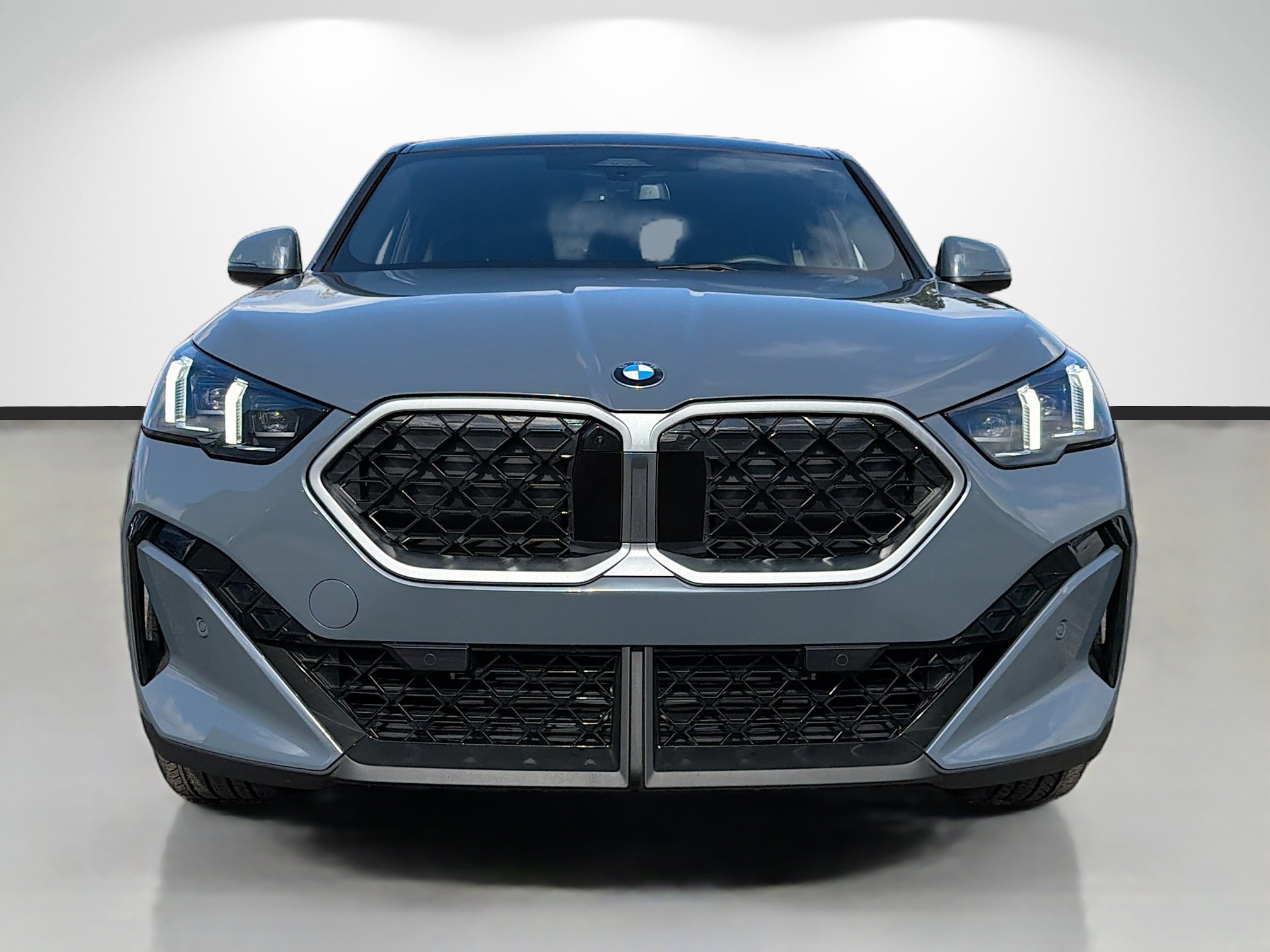 Used 2026 BMW X2 xDrive28i image 8