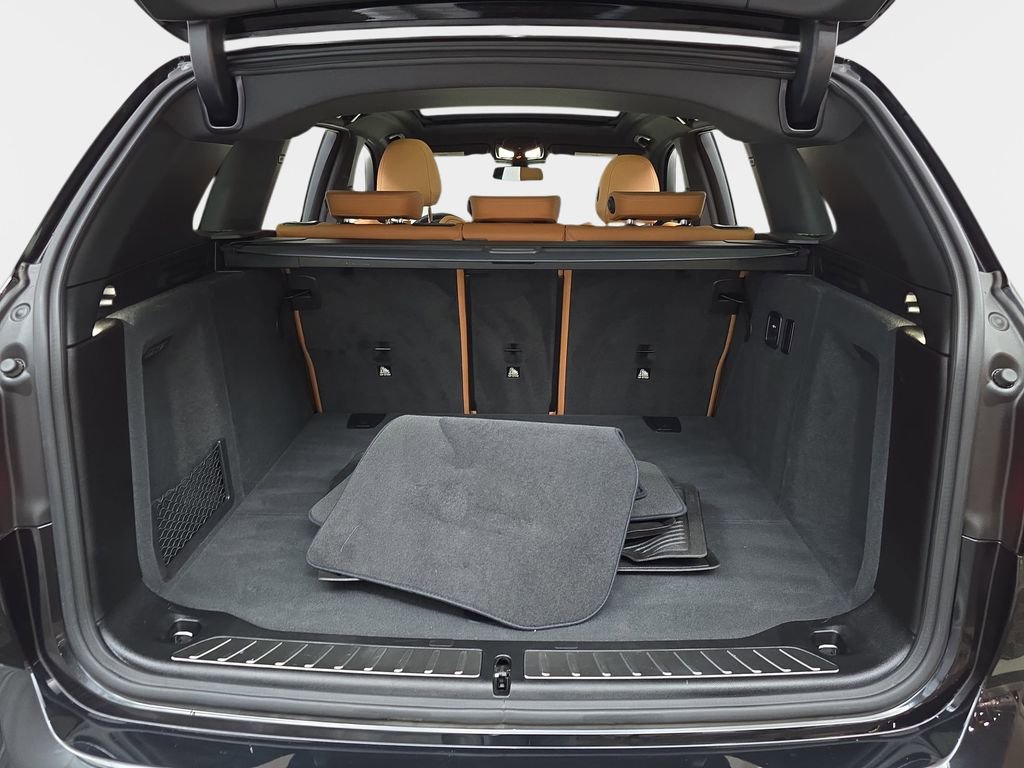 Used 2024 BMW X3 M40i w/ Premium Package image 14