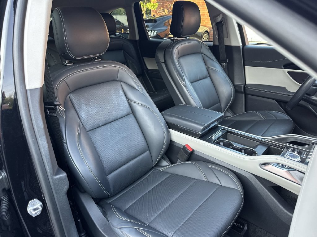 Certified 2024 Lincoln Nautilus Premier AWD/4WD image 26