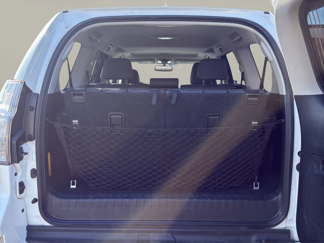 Used 2019 Lexus GX 460 image 20