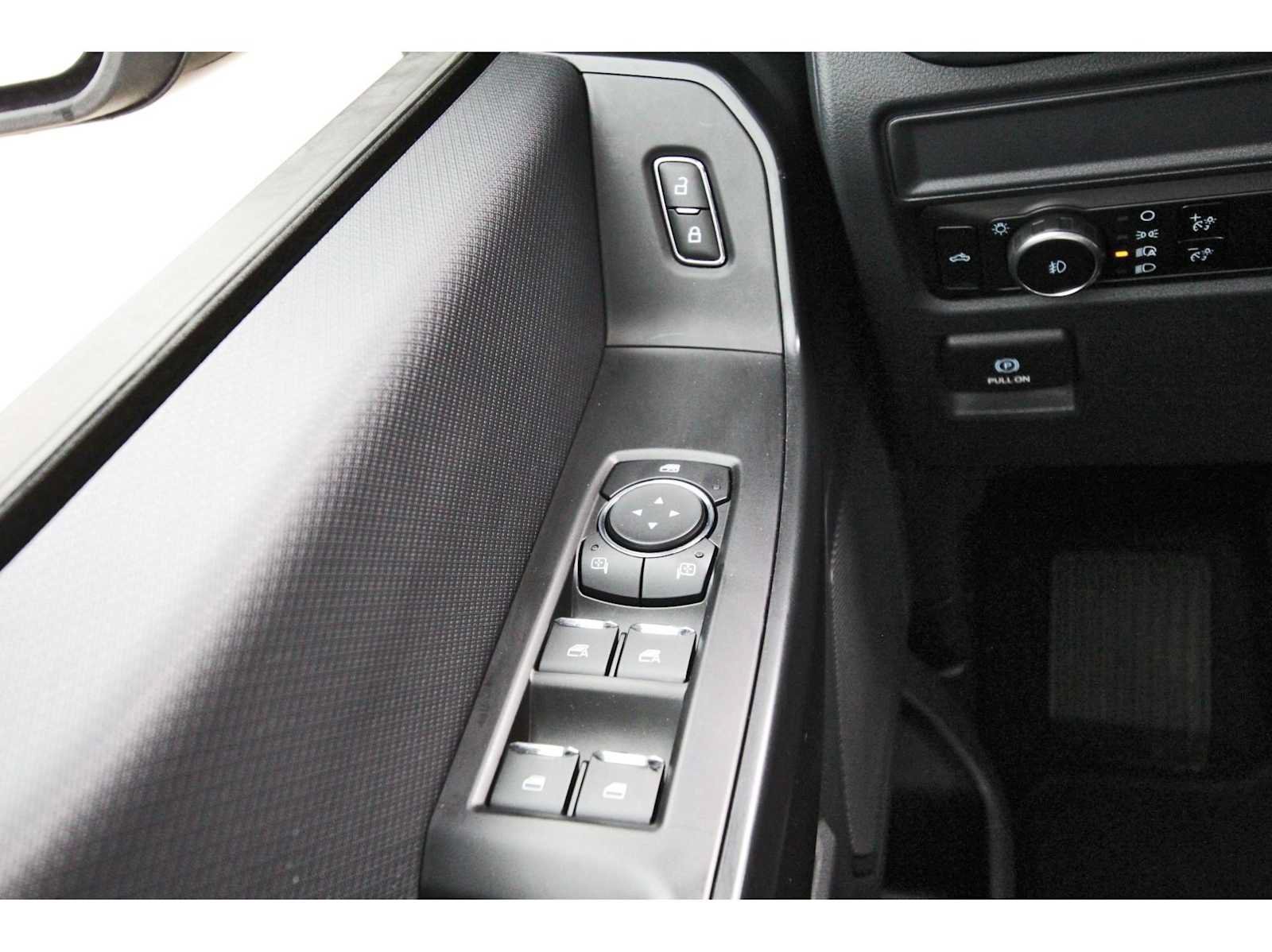 Used 2024 Ford F150 STX RWD image 19