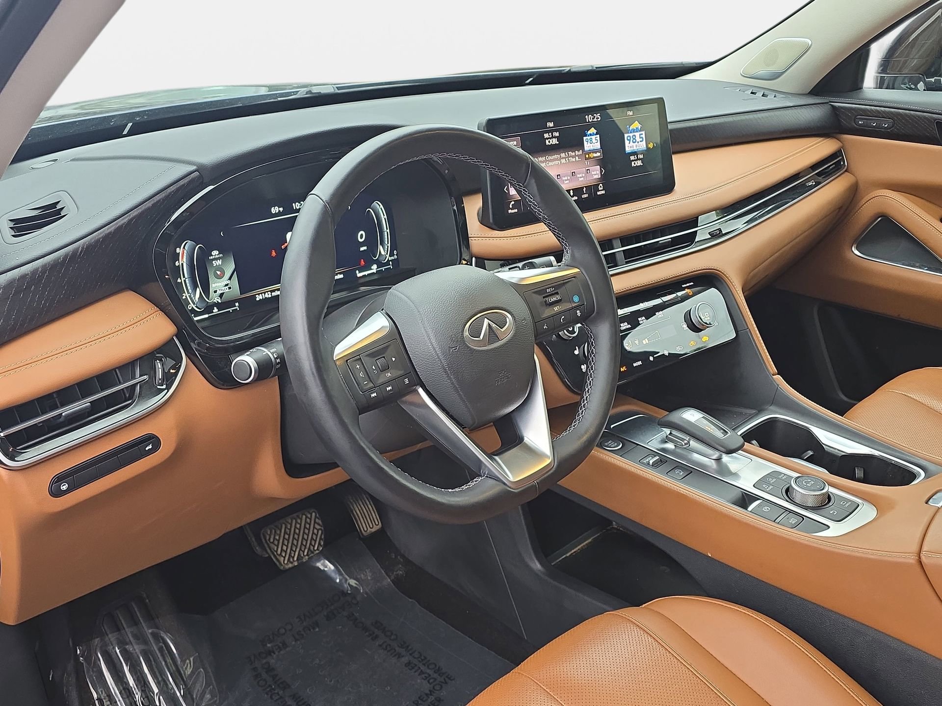 Certified 2025 INFINITI QX60 Sensory AWD/4WD image 16