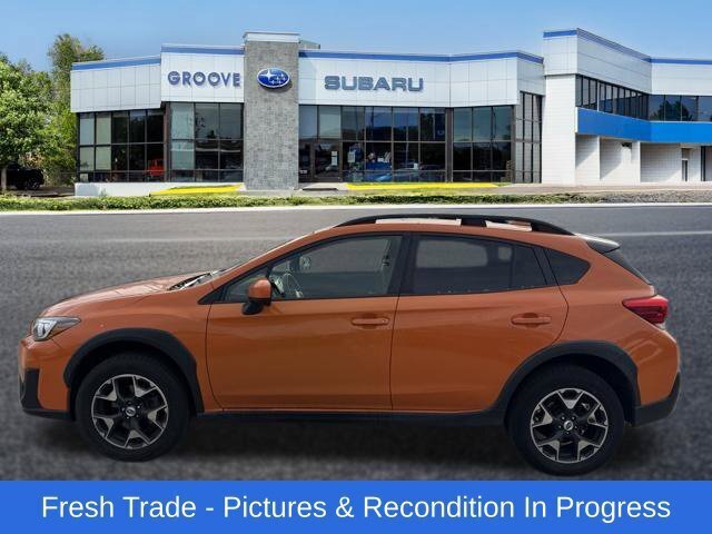 Used 2018 Subaru Crosstrek 2.0i Premium AWD/4WD image 2