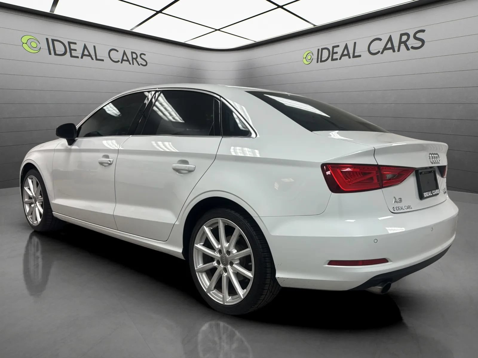 Used 2016 Audi A3 2.0T Premium Plus w/ Technology Package AWD/4WD image 3