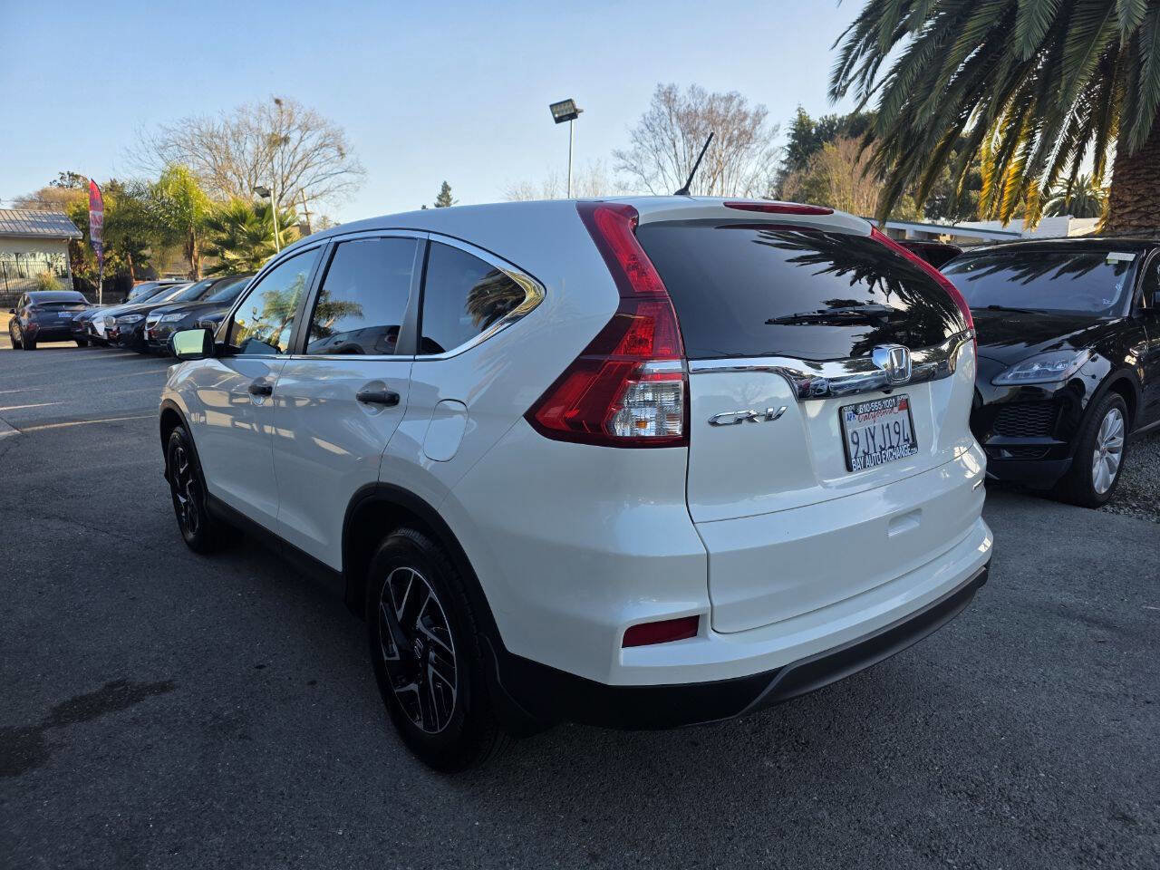 Used 2016 Honda CR-V SE image 4