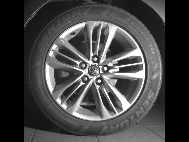 Used 2017 Toyota Camry SE FWD image 9