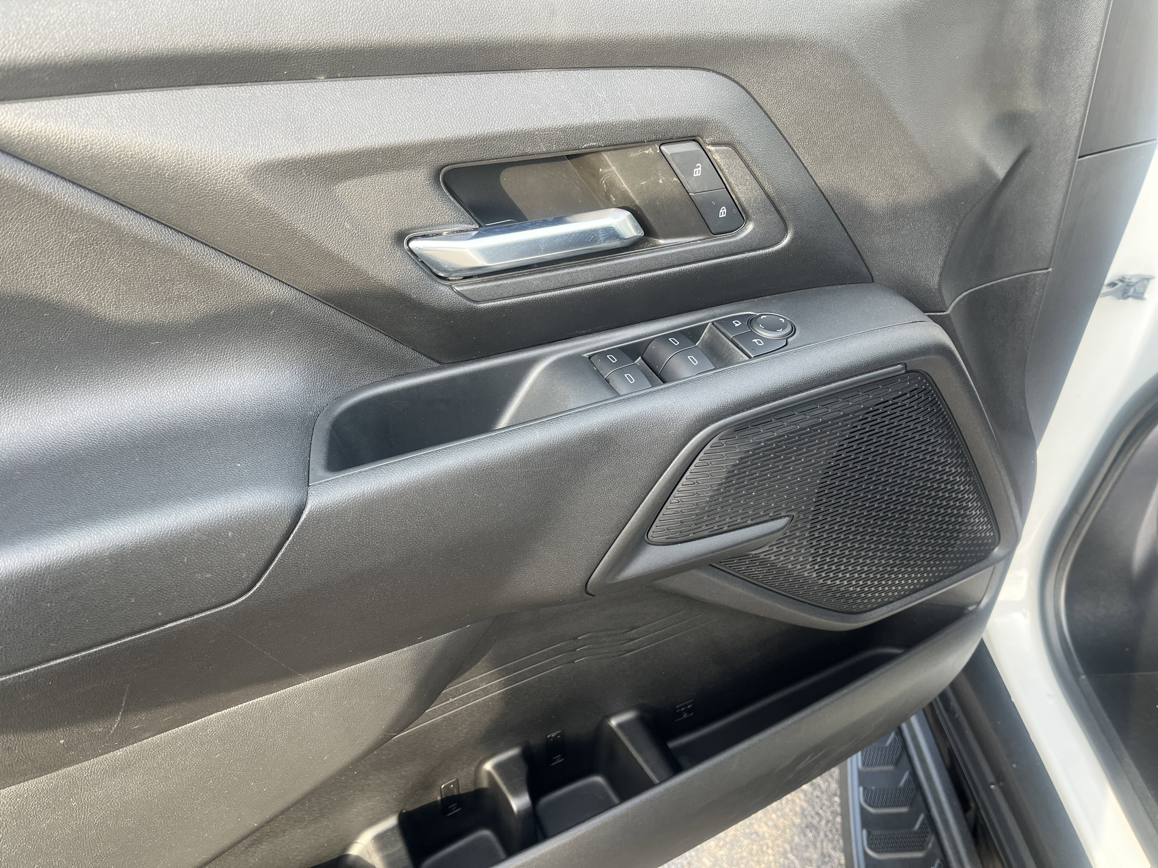 Used 2024 Chevrolet Silverado EV W/T image 13