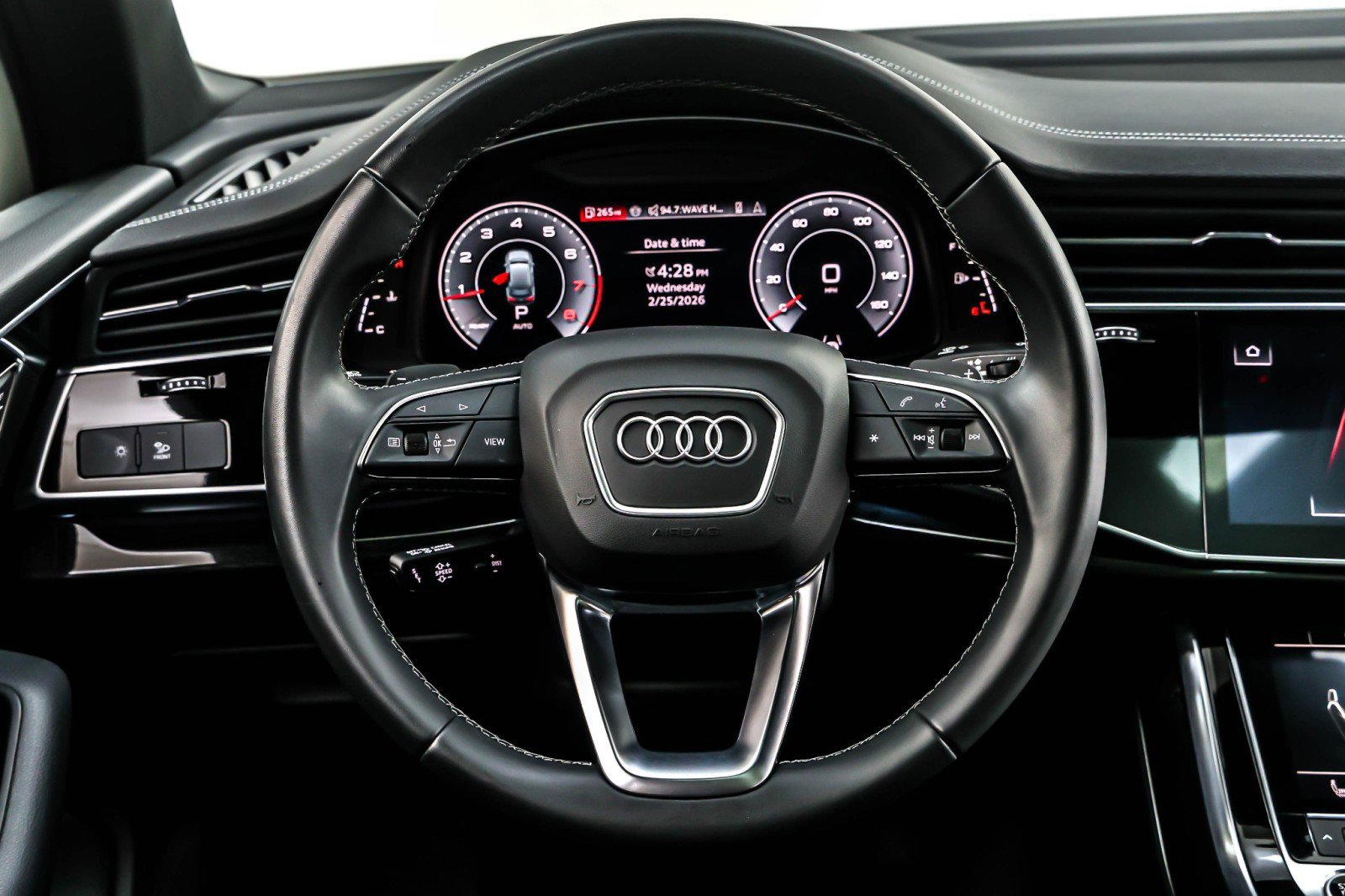 Used 2025 Audi Q7 2.0T Premium w/ Convenience Package image 19